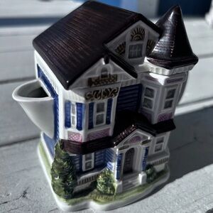 Vintage Ceramic Otagiri Victorian House Teapot Hand Painted & Made in Japan